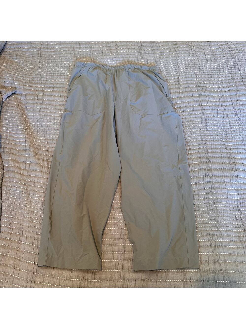 Lululemon XL women’s Training Pants